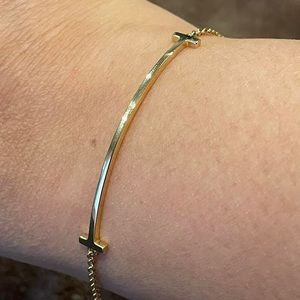 18k Yellow Gold Tiffany & Co T smile bracelet